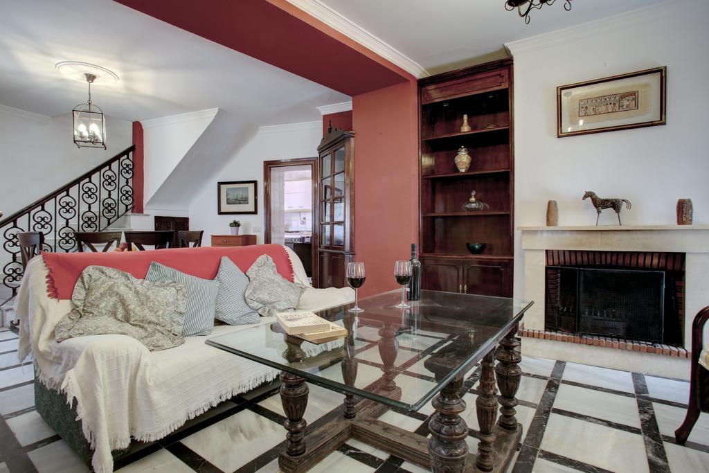Holiday House Abul Beka Ronda Rum bild