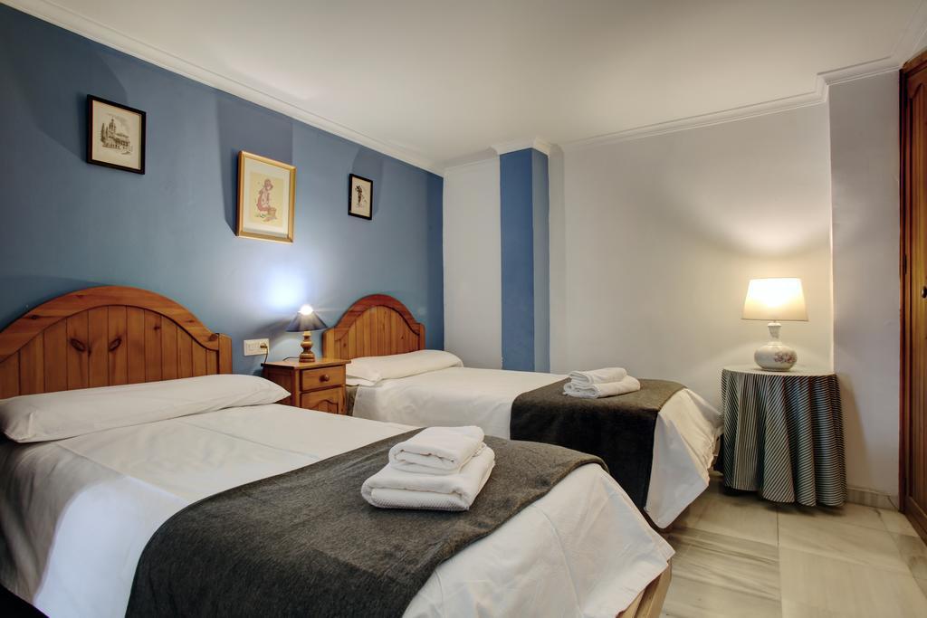Holiday House Abul Beka Ronda Rum bild